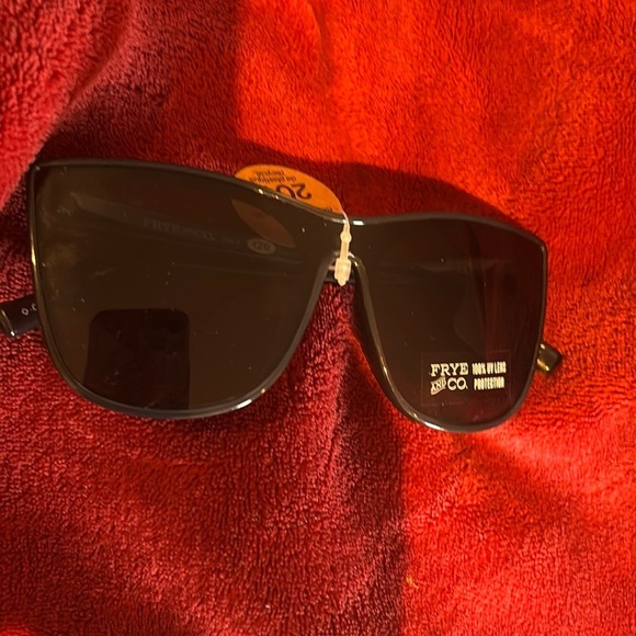 Frye retro style unisex sunglasses new - Picture 1 of 10